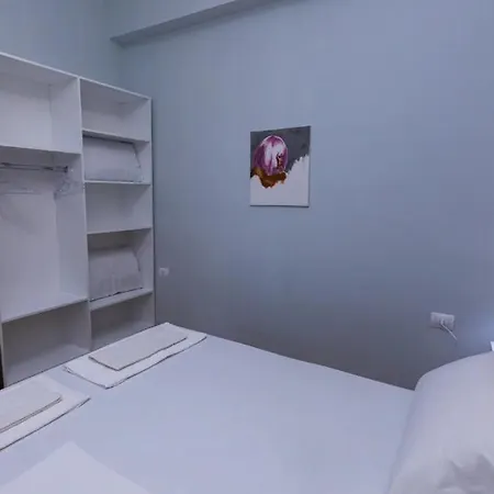 Deja Blue Apartment *